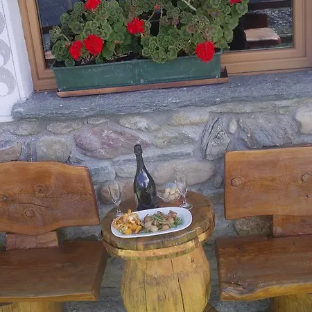 Rifugio Alpe Ponte Chiesa in Valmalenco